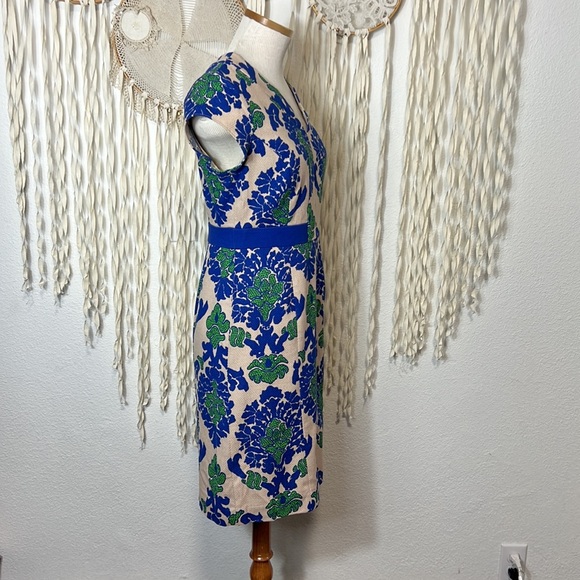 Boden Tapestry Nantucket Notch Neck Shift Dress Size 6R - Picture 2 of 11